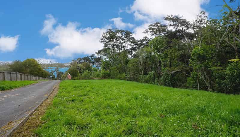 5 A, B, C Chatham Avenue, Paremoremo