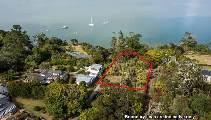 5 A, B, C Chatham Avenue, Paremoremo