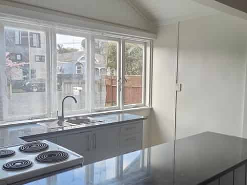 2/6 Arcadia Road, Epsom