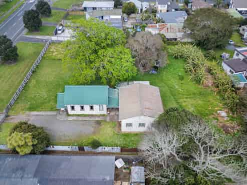 517A & 519 Weymouth Road, Weymouth