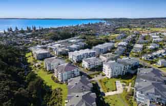 152 Landmark Terrace, Orewa