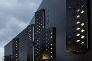 Prime Time Fitted Pollen Street Office 