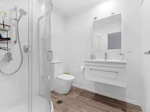 2/78 Swaffield Road, Papatoetoe