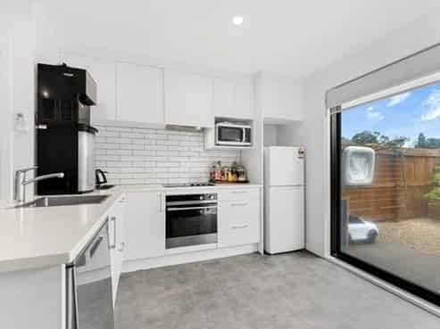 2/78 Swaffield Road, Papatoetoe