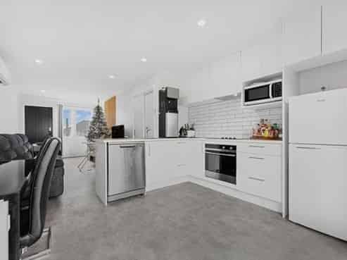 2/78 Swaffield Road, Papatoetoe