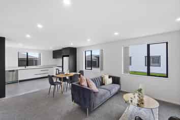 4/27 Te Manatu Drive, Rototuna