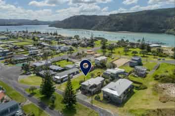 102 Barrowclough Road, Whangamata