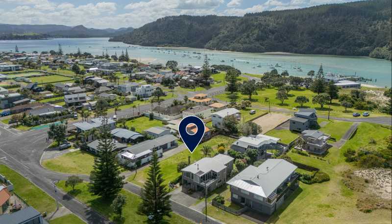 102 Barrowclough Road, Whangamata