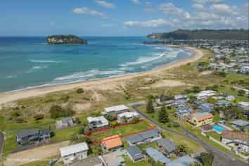 102 Barrowclough Road, Whangamata