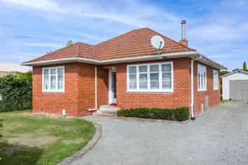 13 McGregor Crescent , Masterton