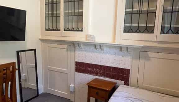 Room 3/ 9  Union Street, North Dunedin