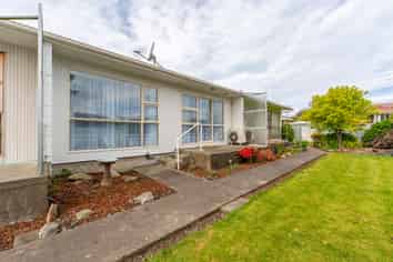 2/58 Ranui Avenue, Waimataitai