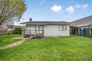 1A McHardie Street, Trentham