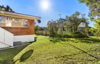b/38 Amorino Drive, Red Beach