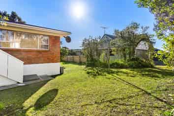 b/38 Amorino Drive, Red Beach