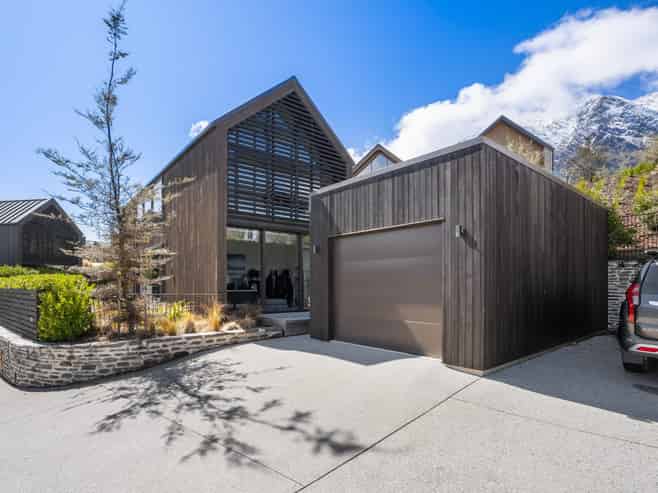 27C Falconer Rise, Jacks Point