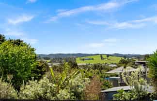 21B Amber Drive, Tikipunga