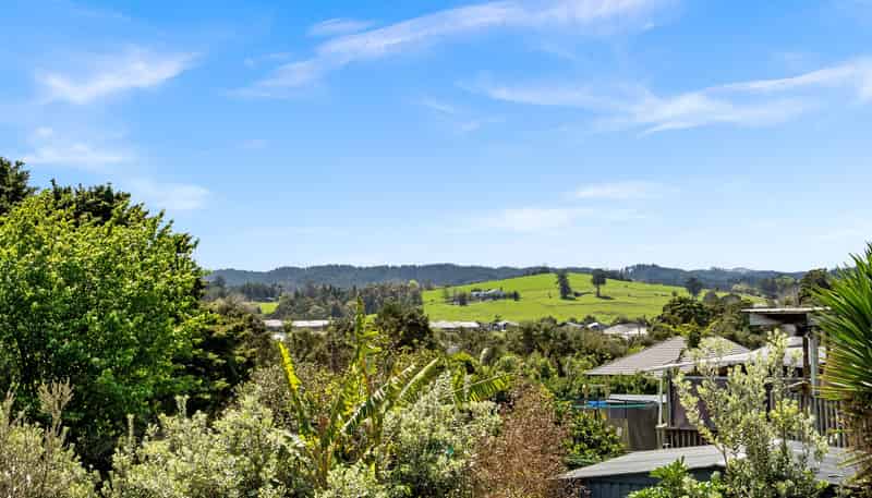 21B Amber Drive, Tikipunga
