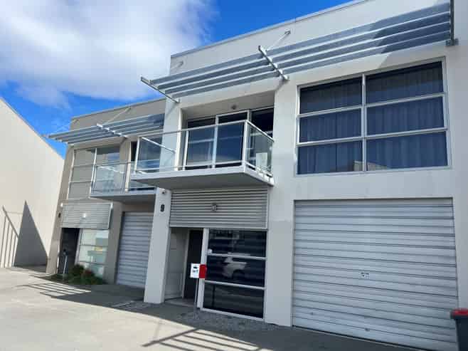 Live Up/Work Down - For Lease