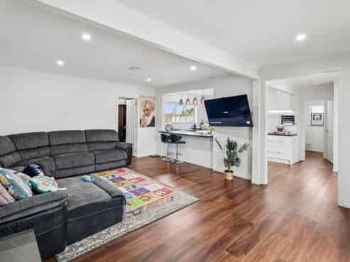 51 Buckland Road, Mangere East