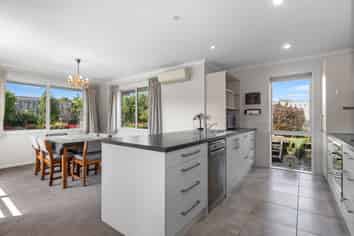 57 North Crest Drive, Onerahi