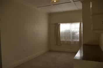 2a Hall Avenue, Regent