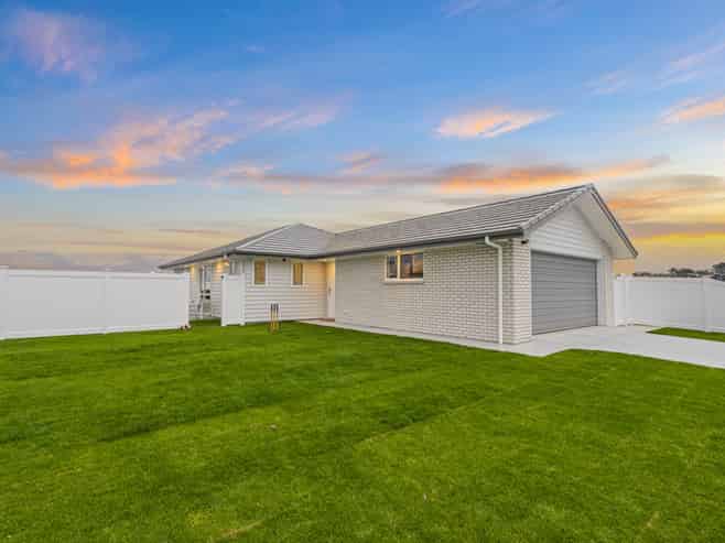 47 Kitemaunga Avenue, One Tree Point