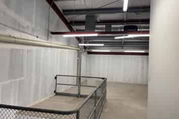 Large scale retail leasing - fringe CBD