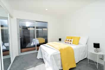 1/75 & 2/75 Barton Street, Woolston