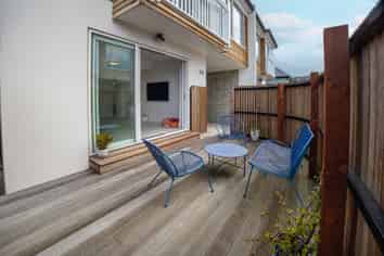 17B West Avenue, Saint Clair