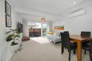 17B West Avenue, Saint Clair