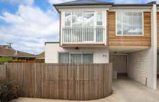 17B West Avenue, Saint Clair