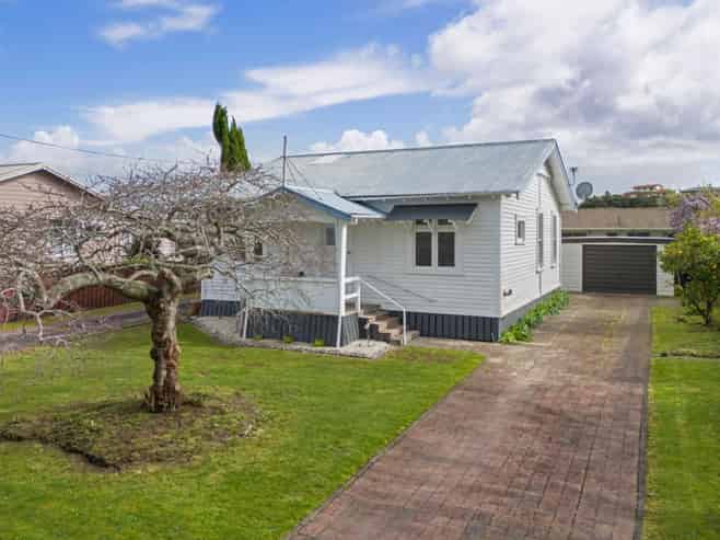 56 Station Road, Paeroa