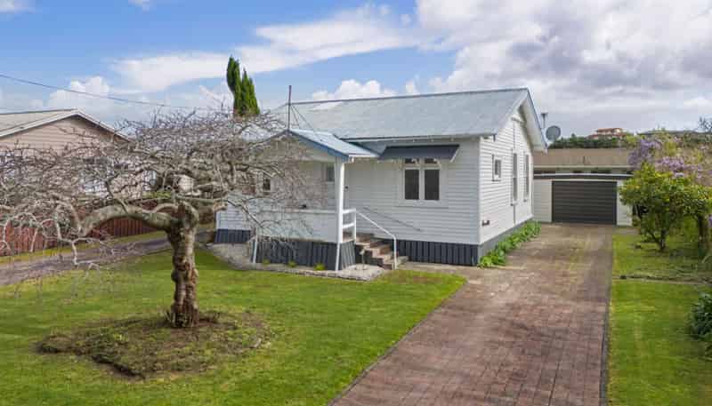56 Station Road, Paeroa