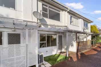 3/8 Lorraine Avenue, Mount Albert