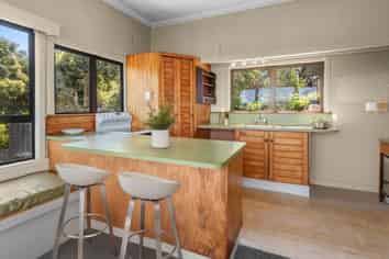 80 Mackesy Road, Parahaki
