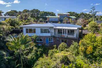 80 Mackesy Road, Parahaki