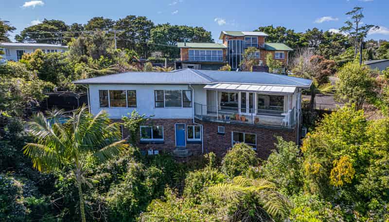 80 Mackesy Road, Parahaki