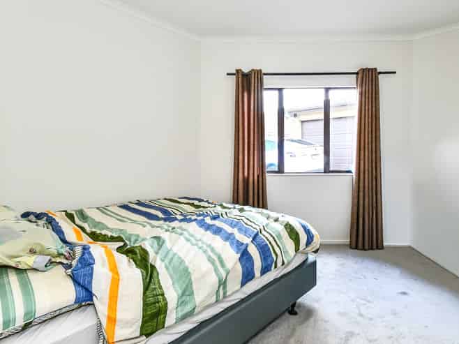 25 Triumph Road, Flat Bush