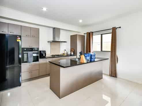 25 Triumph Road, Flat Bush