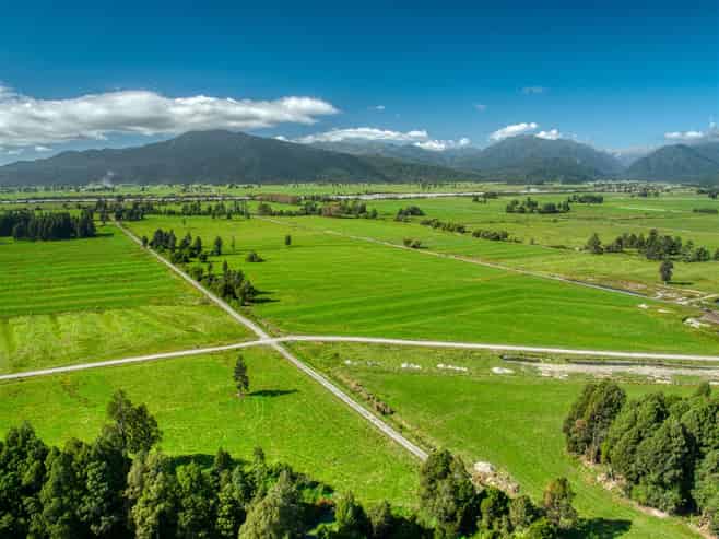 227 Municipal Road, Kowhitirangi, Hokitika
