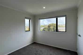 13A Bel Air Drive, Hillsborough