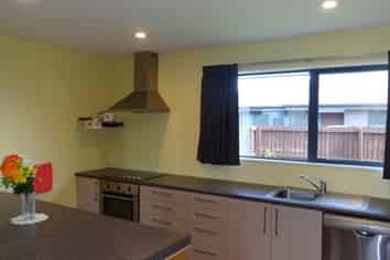  2/65 Gardiners Road, Bishopdale