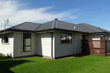  2/65 Gardiners Road, Bishopdale