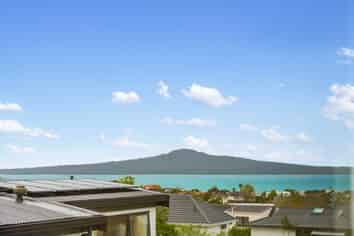 5C Godfrey Place, Kohimarama