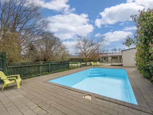 150 Airport Road, Alexandra