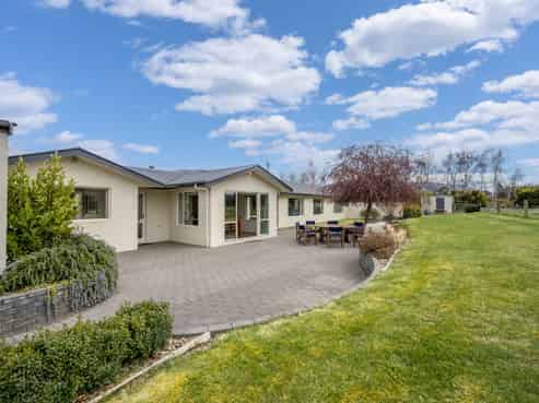 150 Airport Road, Alexandra