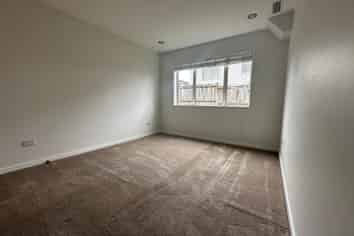 31 Keating Rise, Albany