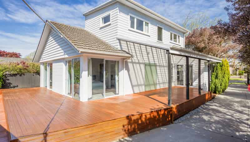 70 Woodbury Street, Russley