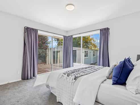 70 Woodbury Street, Russley